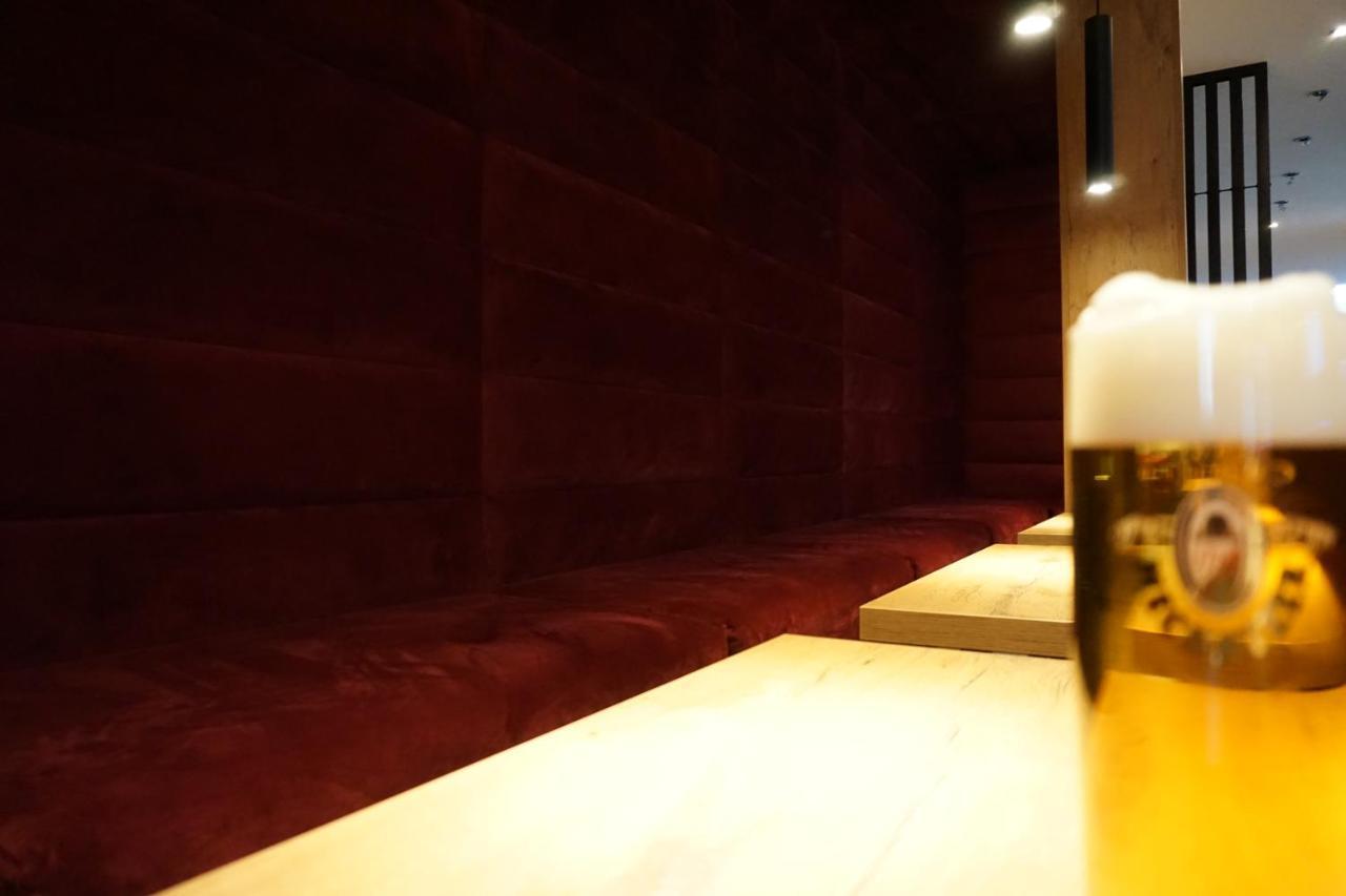 Hotel Gruener Baum Kaufbeuren Kültér fotó